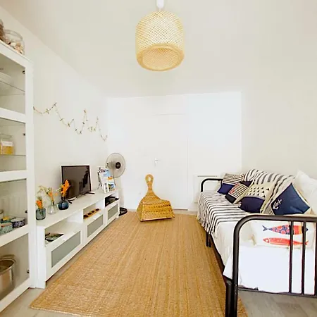 Blue Mood Apartment *